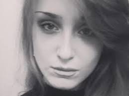 Ashlie Allen's Instagram, Twitter & Facebook