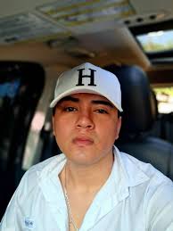 Cesar Velasquez (@cesar.velasquez_17) • Instagram photos and videos