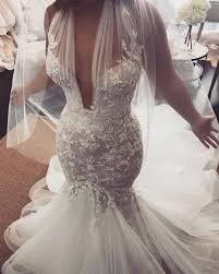 Her designs embody an appreciation for sinuous design lines and the ornate detailing of european fabrications, resulting in the. Leah Da Gloria Leahdagloria On Instagram Leahdagloria Detail Wedding Dresses Affordable Wedding Dresses Mermaid Wedding Dress