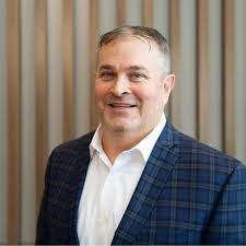 Jon Downey's Instagram, Twitter & Facebook