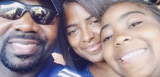 A Road at Night' brings UW coach Howard Moore's devastating story to the  screen