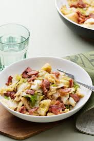 Keto Fried Cabbage With Crispy Bacon Recette Recette Miam Soupes