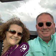 Hello I'm looking for a bench seat for a 1970 dodge d 100