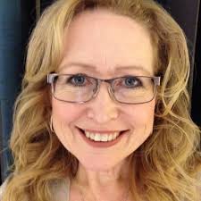 Julie Snell (@julessnell)