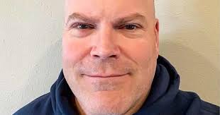 County approves DHS director