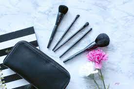 New limited edition 2020 mary kay mini essential makeup brush set. Mary Kay Brush Set For Spring 2018 Mary Kay Brushes Mary Kay Cosmetics Mary Kay