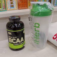 There's practically nothing but the bcaas . Optimum Nutrition Bcaa 1000