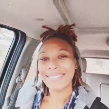 Mama said “What reconnection fee bih?” 😂😂 #inthemixwithtwixt Baby times  get hard and you got to do what you got to do 😂 Jesus 🤦🏾‍♂️ #olivertwixt  #youngthug #hoodcomedy #bills