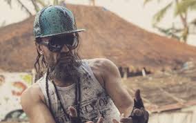 Богдан титомир родился 16 марта 1967 года в г. Pravda Li Bogdan Titomir Sidel V Tyurme Kliker