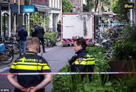 De vries has shed light on the threats dutch and european investigative journalists routinely face in their line of work, as well as governments' failure to shield the press from criminal syndicates, say european journalists and human rights activists. One Of Holland S Best Known Underworld Crime Reporters Is Shot And Badly Injured In Amsterdam Newsbinding
