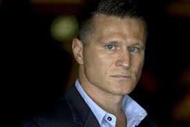 Green winds up for final flourish