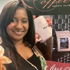 Savannah Mitchell (@savannahcoffees)