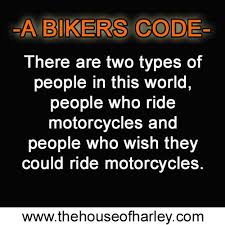 There Are Two Types Of People In This World Quotes Pin By Funtimesguide Home Life Ha On Motorbike Truth Quotes Inspirations Biker Quotes Harley Davidson Harley