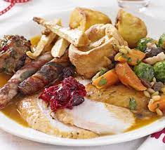 Best traditional british christmas dinner from wetherspoons to axe traditional christmas dinners just.source image: Christmas Menu Classic Dinner Bbc Good Food
