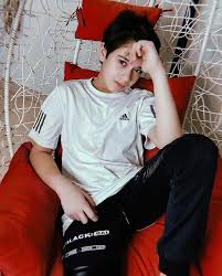 Pin Di Beautiful Bollywood Actress