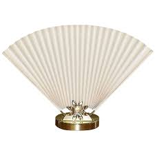 Now, this is a fine specimen from the unique table lamps category. Hollywood Regency Or Chinoiserie Accordion Fan Table Lamp In Cream And Gold For Sale At 1stdibs