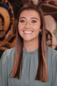 Leslie Swain's Instagram, Twitter & Facebook