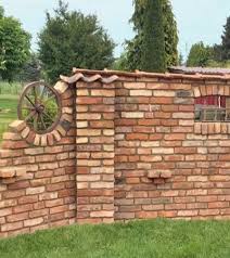 Pin Von Sara Spath Auf Garden Lawn Steinmauer Garten Gartengestaltung Garten