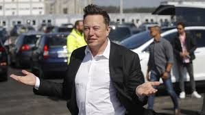 Electric cars, giant batteries and solar. Tesla Cetak Laba Tertinggi Harga Saham Melambung