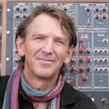 Items written by Denis Meyer| Elektor