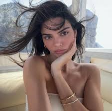 The biggest Kardashian-Jenner Photoshop fails of 2020