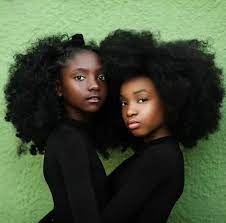This Hair Salon Is Teaching White Parents How To Do Their Children S Afro Textured Hair And It S Too Cute Femestella Natural Hair Styles Black Girl Natural Hair Afro Textured Hair