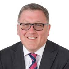 Commercial underwriting team