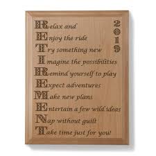 Coworker retirement gift ideas and tips. 30 Retirement Gift Ideas For Your Colleagues Grafomap