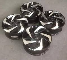 Salam semua.saya nak minta pendapat untuk pilih tayar yang mana bagus untuk kereta persona standard saya ni.keutamaan kepada selesa dan senyap.dalam 5 pilihan ni semua ok jer ngan budget.tapi kalau dapat harga lagi murah tapi selesa dan senyap lagi bagus.boleh save budget skit. Sportrim Oem Proton Persona Rim Sukan Standard Oem Facebook