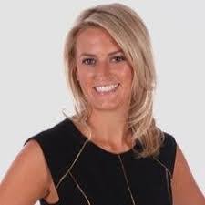 Courtney Altman's Instagram, Twitter & Facebook