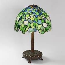 Snowball Hydrangea Tiffany Lamp Table Lamps Tiffany Lamps Antique Tiffany Lamps Tiffany Lamps Art Tiffany Lamps Tiffany Inspired Lamps Tiffany Stained Glass