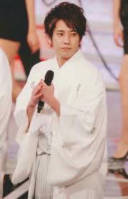 ninomiya kazunari bratty おしゃれまとめの人気アイデア pinterest 二コル 嵐 紅白 二宮和也 かっこいい 嵐 ニノ