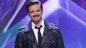 Acesta a ales sa mearga la antena 1 mama celebrului dansator mihai petre vorbeste despre drama prin care au trecut in urma cu noua ani. Èoc Total La Pro Tv Este FÄrÄ Precedent Mihai Petre A FÄcut AnunÈul B1 Ro