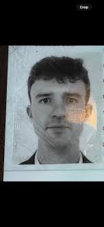 Can I buy a small pocket knife in Algarve corner stores?