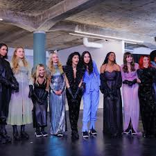 983,444 likes · 4,332 talking about this. Gntm 2021 Was Ist Passiert In Der Aktuellen Folge Und Wer Ist Raus Stern De