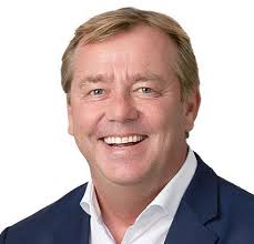 RE/MAX Cayman Islands Magazine