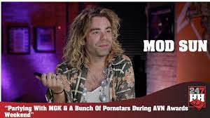 Mod Sun - Partying wMGK & A Bunch Of Pornstars During AVN Awards Weekend  (247HH Wild Tour Stories) - YouTube