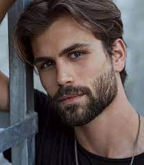 Pin By Kendall Sebastian On Rostros Hair And Beard Styles Haircuts For Men Mens Hairstyles