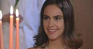 See all books authored by claudia burr, including what the aztecs told me, and empatados, and more on thriftbooks.com. Asi Luce Claudia Burr Tras 10 Anos Lejos De La Television No Pasan Los Anos Tv Y Espectaculo Biobiochile