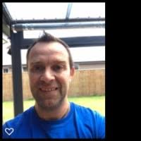 100+ perfiles de «Kellett»