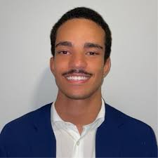 Na última quarta-feira eu e minha dupla, Rafaela Perlingeiro, ganhamos a  competição de Internova promovida pela Liga de Empreendedorismo FGValley.