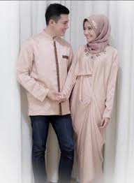 6 rekomendasi olshop baju kondangan batik couple murah di shopee assalamualaikum semua 🥰, semoga. Kompak Banget Ini Inspirasi Baju Kondangan Hijab Couple Ala Zaskia Sungkar Dan Irwansyah