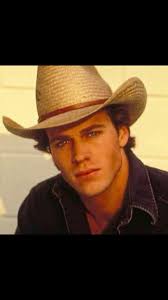 Hernan Drago Vs Adam