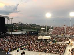 Maroon 5 Concert Review Of Hersheypark Stadium Hershey