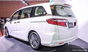 Orange book value gives you the fair idea about car sale price range for any model based on factors such as year, model, trim and kilometers. 2018 Honda Odyssey Facelift Launched In Malaysia Now With Honda Sensing Priced At Rm254 800 Paultan Org