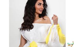 بدأت مشوارها الفني كمذيعة في قناة الراي، ولكنها اتجهت إلى التمثيل بعدما أصر عليها الفنان محمد العجيمي بالمشاركة كممثلة بأحد. Ù†ÙˆØ± Ø§Ù„ØºÙ†Ø¯ÙˆØ± ØµÙˆØ± ÙˆÙ…Ø¹Ù„ÙˆÙ…Ø§Øª ÙˆØªÙ‚Ø±ÙŠØ± ÙƒØ§Ù…Ù„ Ù†ÙˆØ¯Ø§