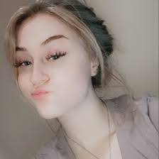 Emily Milam's Instagram, Twitter & Facebook