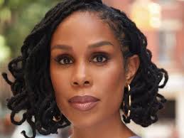 Following in her mom's footsteps, a doctor fights to make medicine more  inclusive