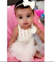 Elizabeth Manzo's Instagram, Twitter & Facebook