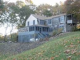 Tides Edge Oceanfront Cottagevacation Rental In Cape Elizabeth From Homeaway Vacation Rental Travel Homeaway House Rental Vacation Vacation Rental